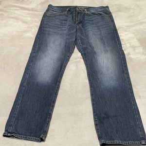 American Eagle Relaxed straight 34x30